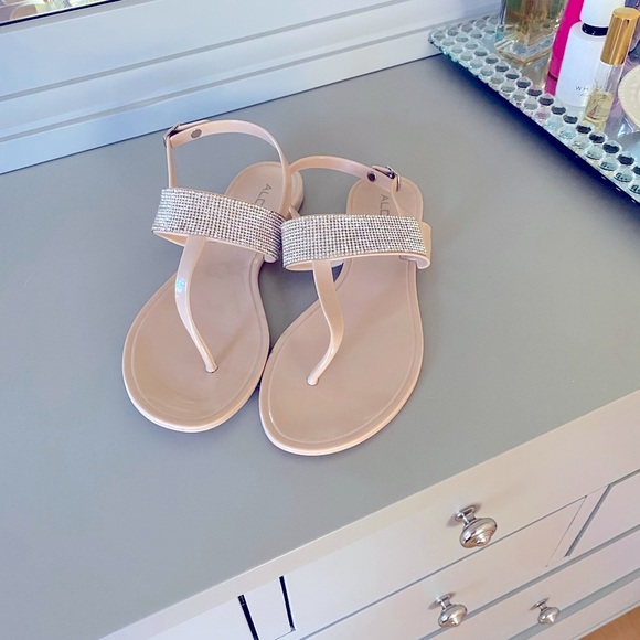 Aldo sandals. Size 8.5. Average to good condition. - Picture 3 of 3